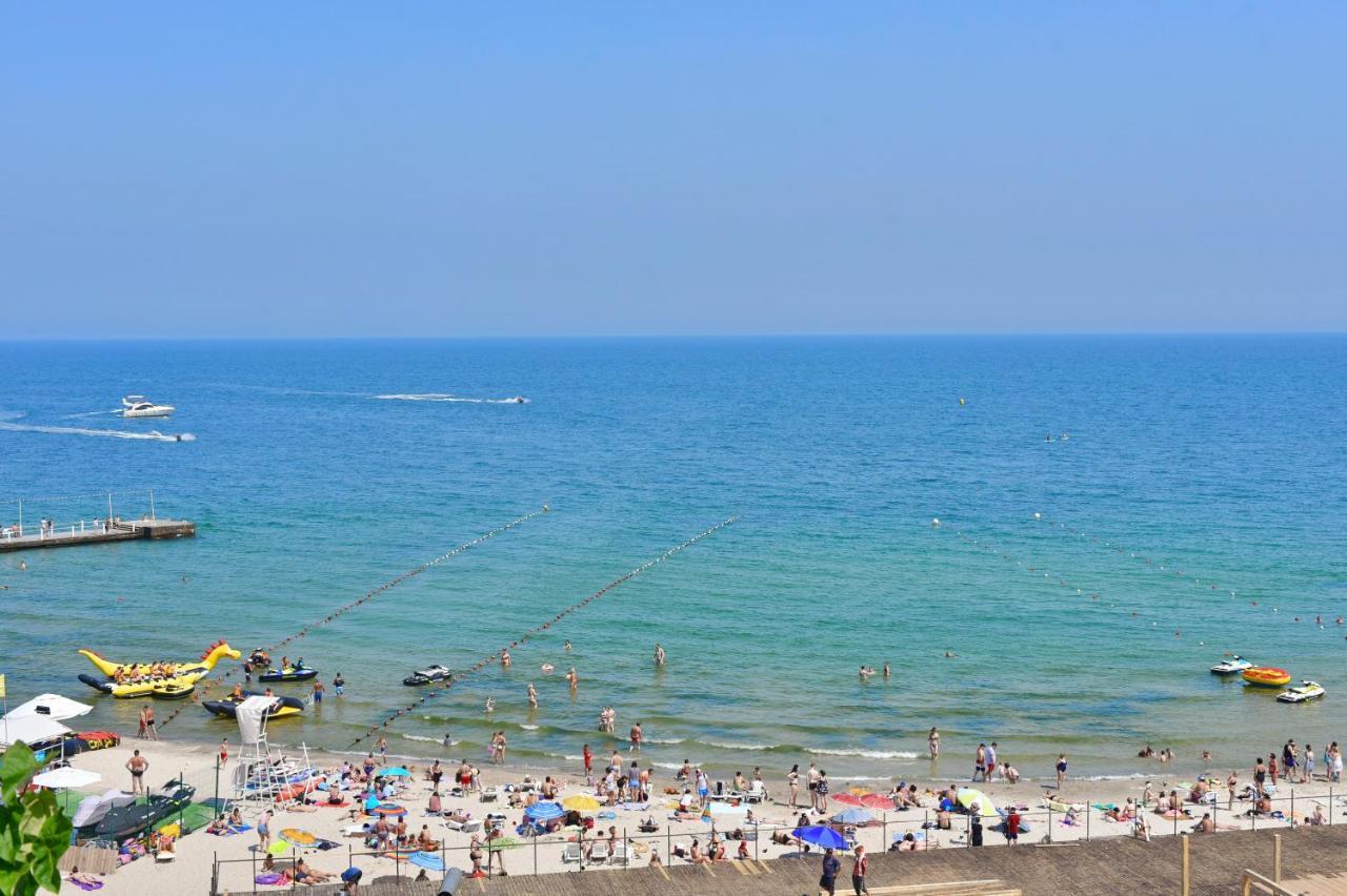 Arcadia Marine Hotel Odessa Esterno foto
